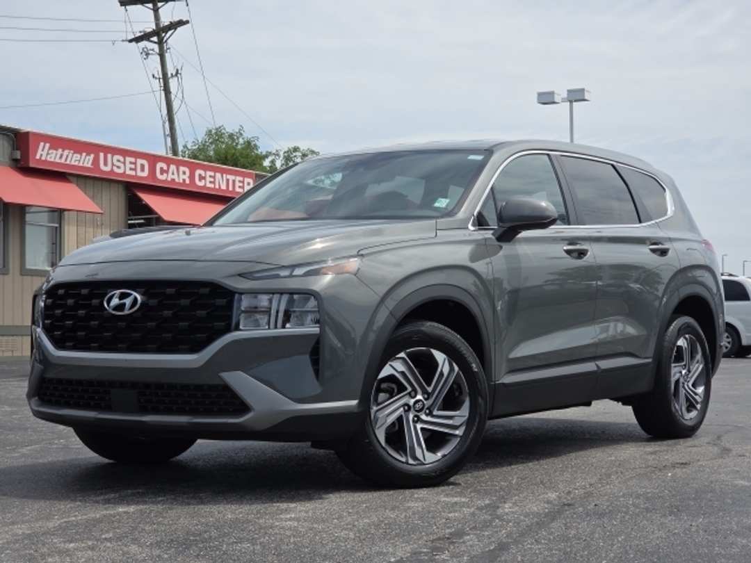 2023 Hyundai Santa Fe Se - Image 2