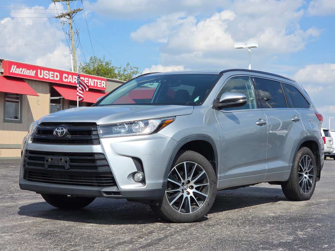 2018 Toyota Highlander Se - Image 2