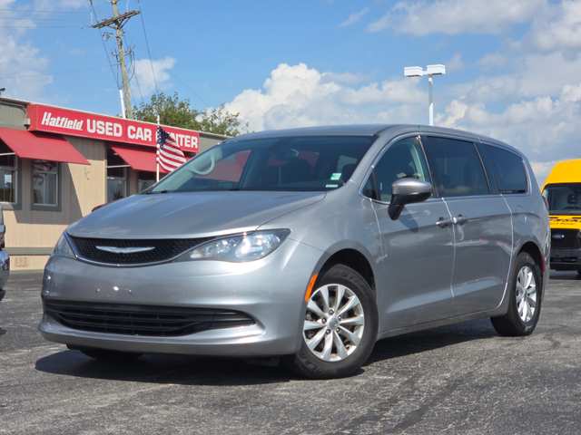 2017 Chrysler Pacifica Touring